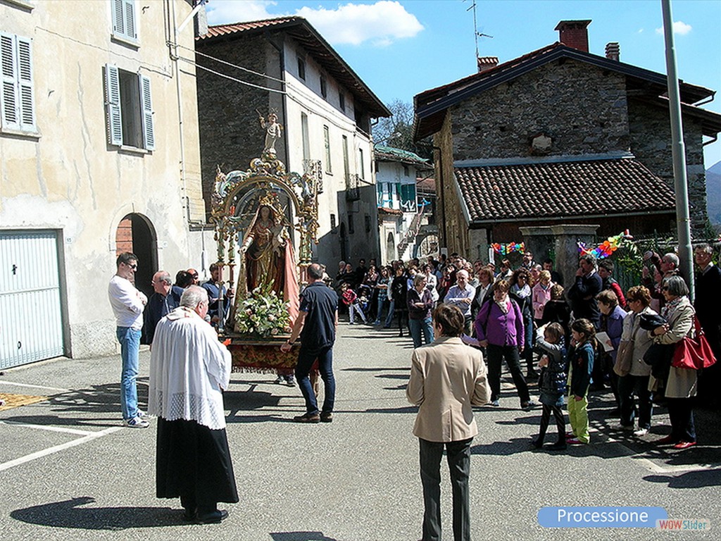 13 Processione