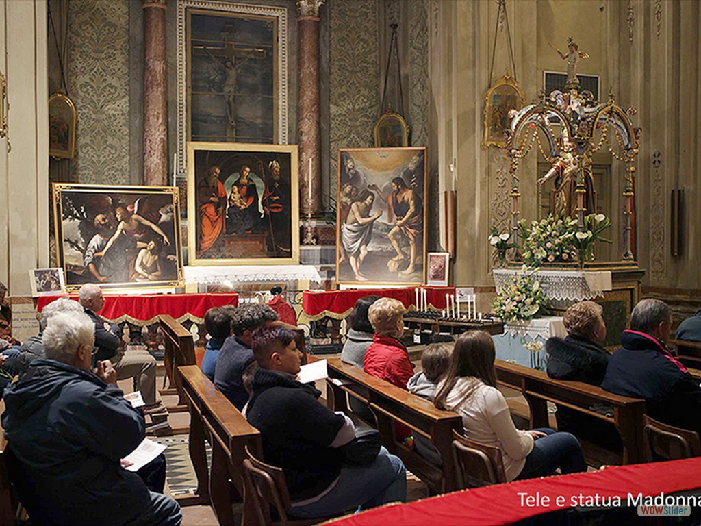 9-tele e statua Madonna