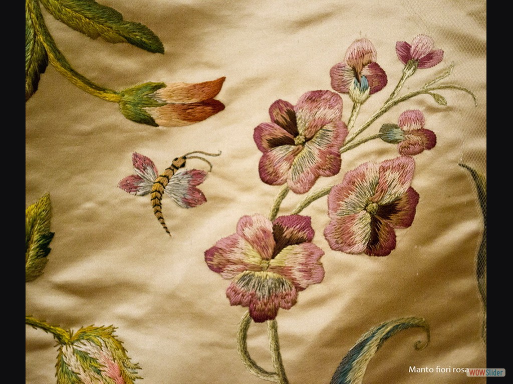 1018