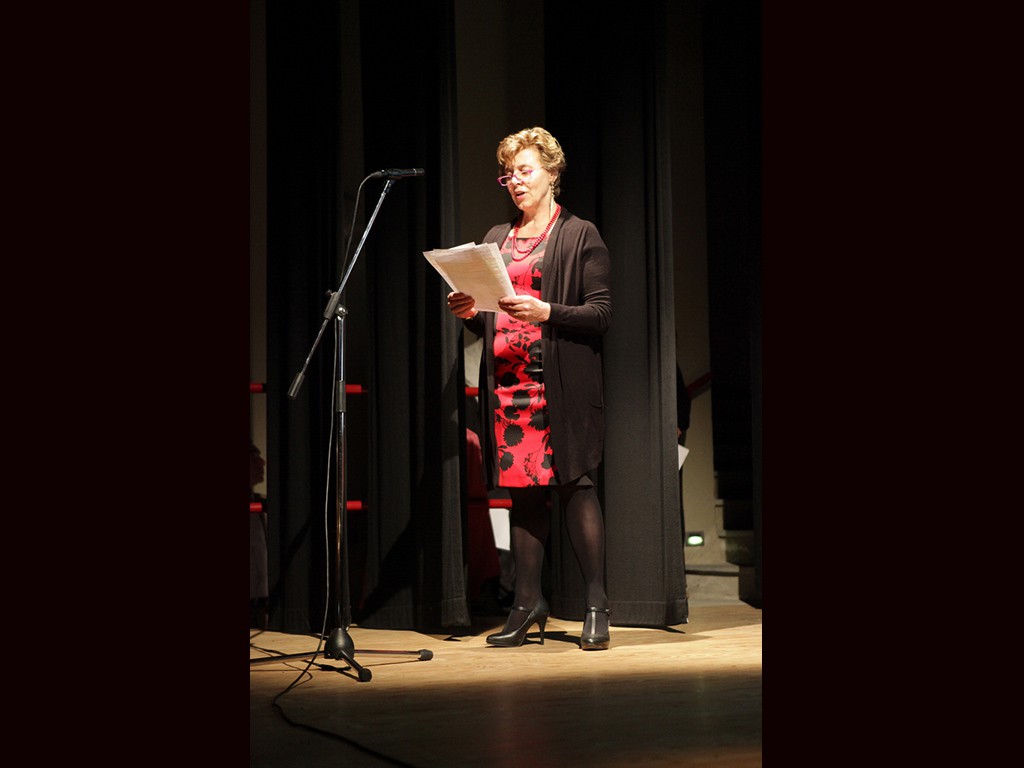 12-Carmen Contini